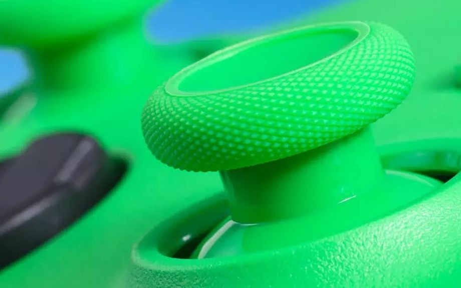 Microsoft показала контроллер Xbox Velocity Green Microsoft показала контроллер Xbox Velocity Green
