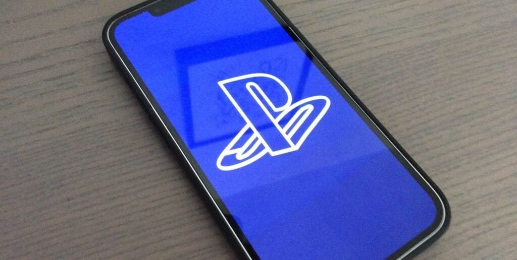 Глава PlayStation Mobile ушла из компании