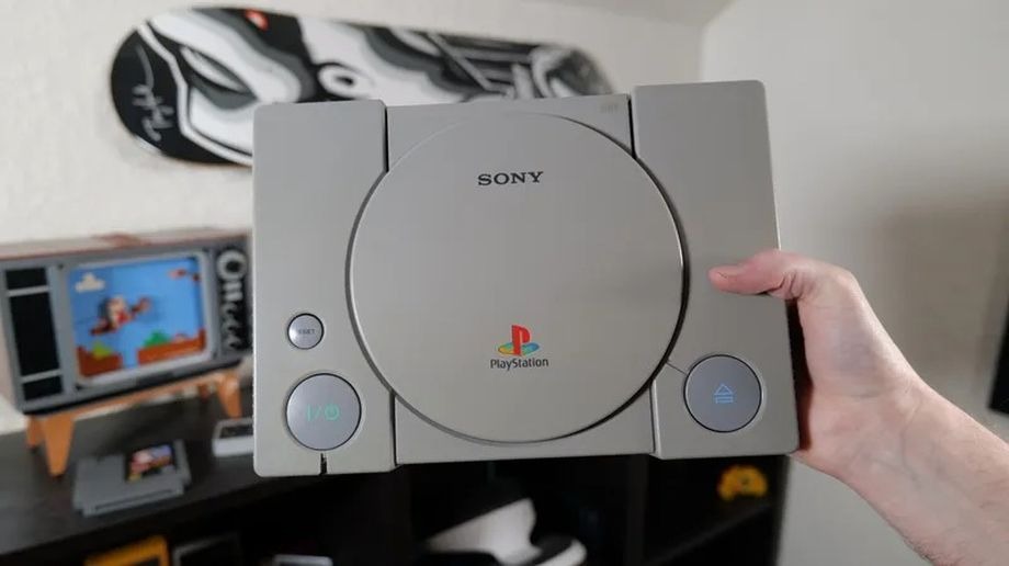 PlayStation 1 будет жить: инженер создал замену материнской платы через 30 лет